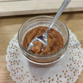 Pâte à tartiner caramel beurre salé vanille.